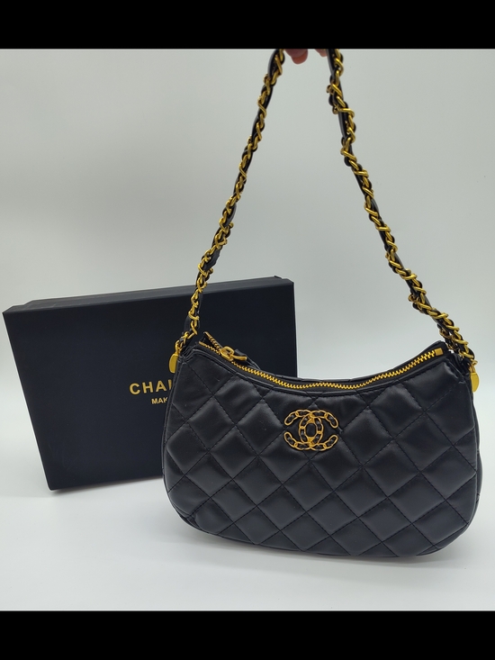 Source Unknown Handbags - CHANEL Makeup Quilted Chain Shoulder Pouch Black Gold Vanity Bag GWP